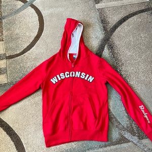 Women’s medium Red Wisconsin Badgers zip up